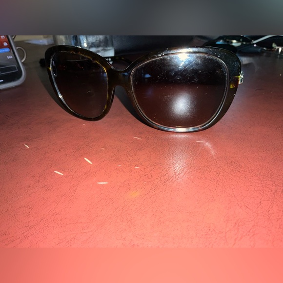 Coach Tortoise Sunglasses GUC with Coach Glasses Case and Coach Dust bag- bundle - Picture 9 of 17